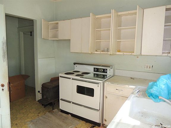 5th image of 1236 NW 4th Ave