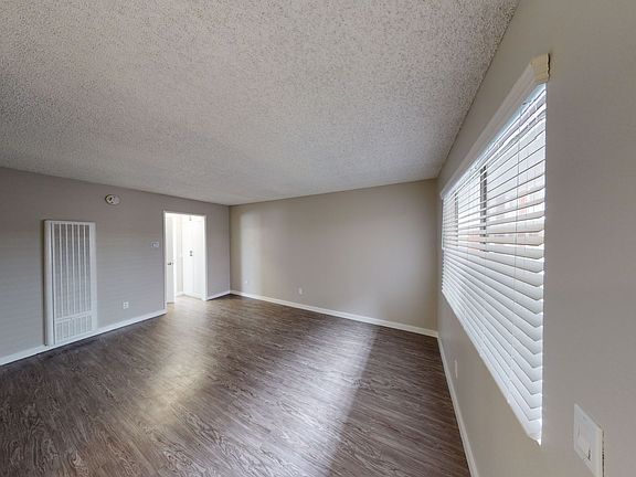 5th image of 343 N Avenue 52 #13