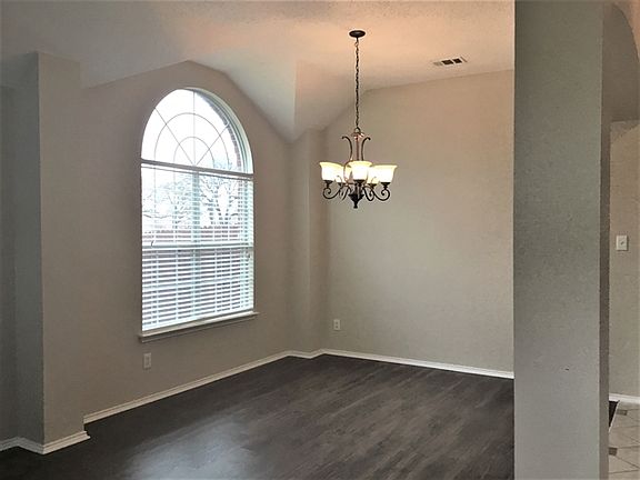 3rd image of 1200 Wentwood Dr