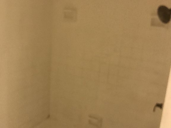 4th image of 2034 Woods Ave