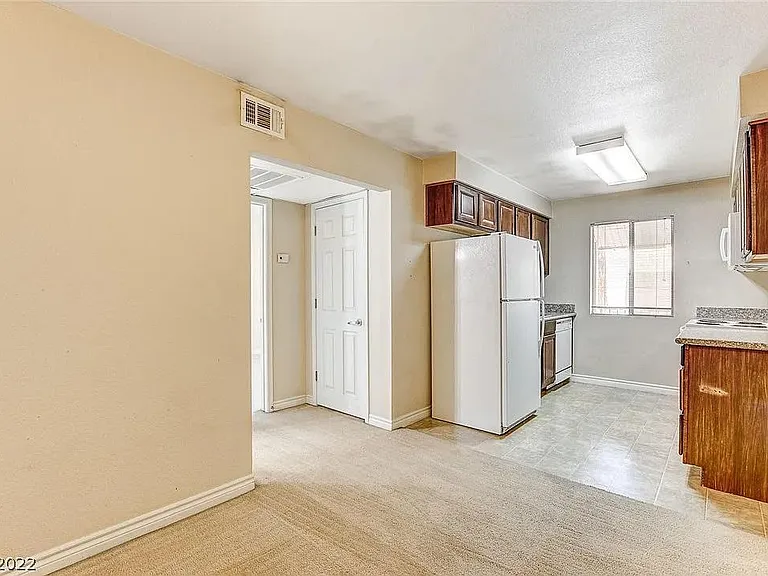 5060 Indian River Dr #378 — Photo 13