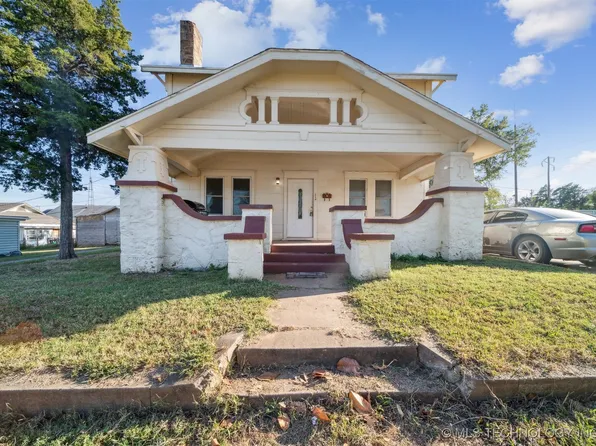 210 E Drumright St, Drumright, OK 74030