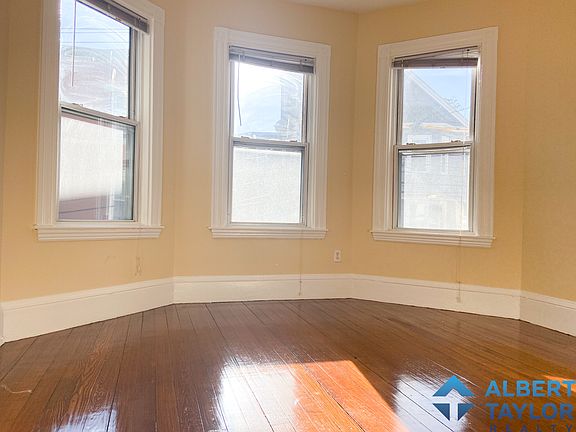 Bedroom #1