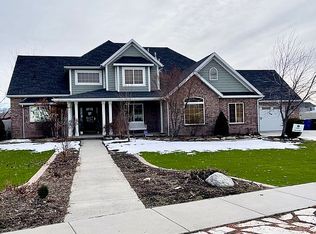 1051 W 1850 N, West Bountiful, UT 84087