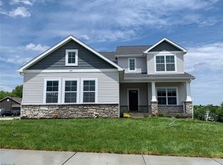 400 Sherwood Oaks Ct, Wentzville, MO 63385