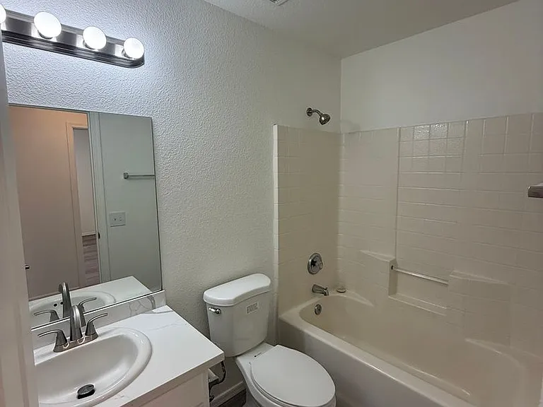 3665 N Kenneth Rd — Photo 9