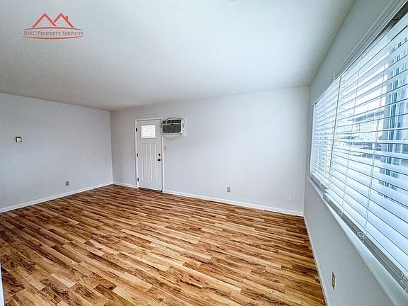 3rd image of 840 El Cerrito Way APT B