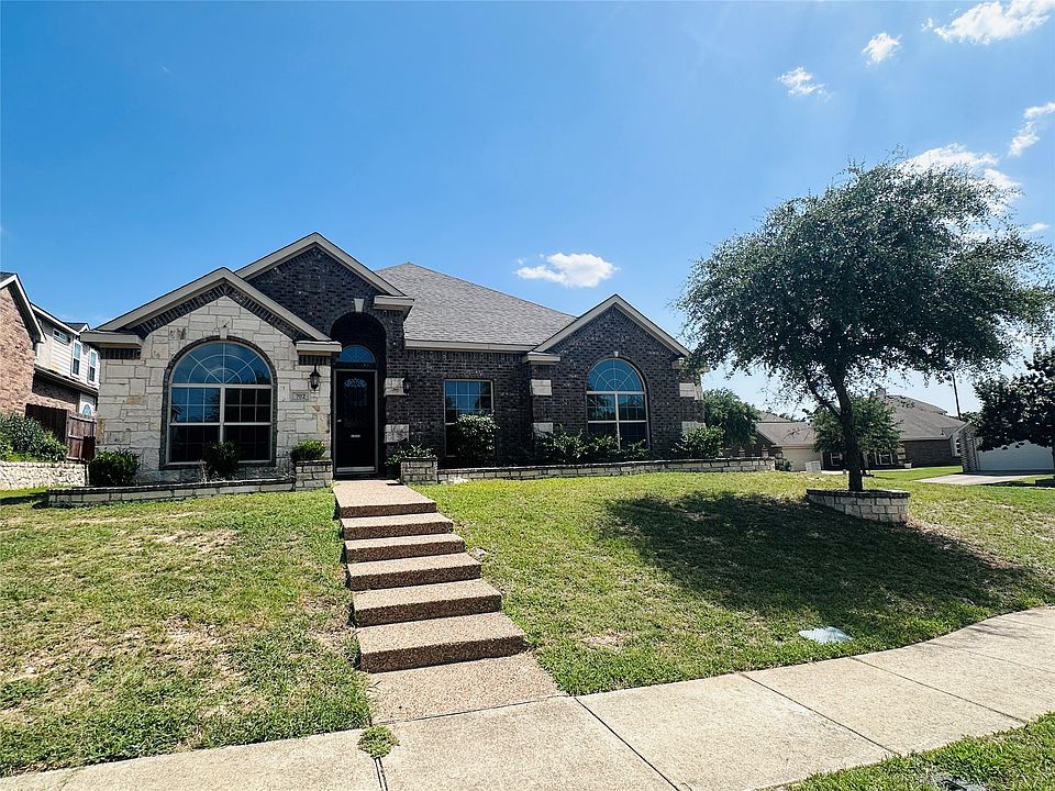 1st image of 702 Carolyn T Hunt Dr
