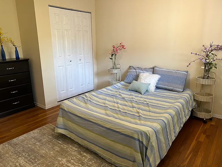 5118 Waterman Blvd #102 — Photo 8