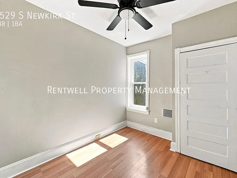 1529 S Newkirk St — Photo 21