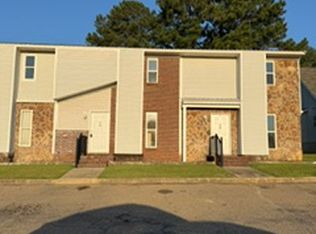 518 S Woodburn Dr, Dothan, AL 36305