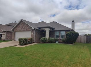 805 Cathy Dr, Burleson, TX 76028