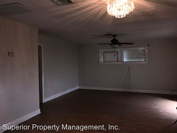 2nd image of 4747 Cerise Ave