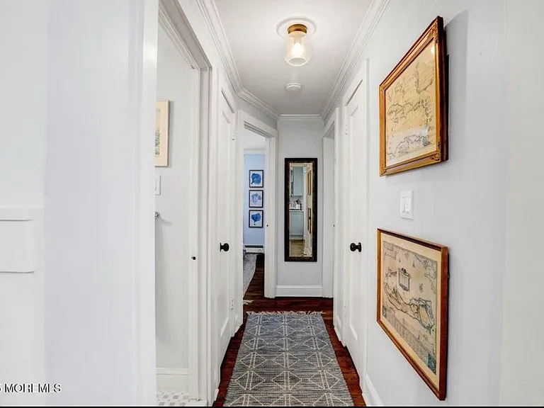 102 Manor Dr — Photo 5