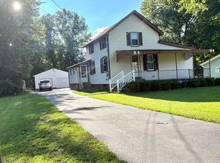 2047 Wilson Ave NE, Warren, OH 44483
