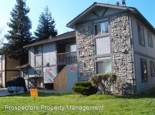 20 Locust Ave APT D, Hollister, CA 95023