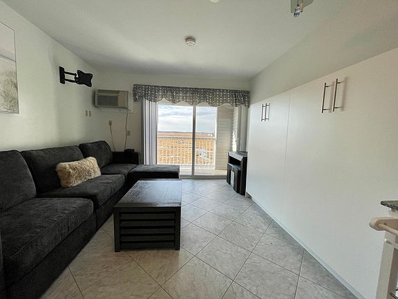 5th image of 20 Brown Ave Unit 53