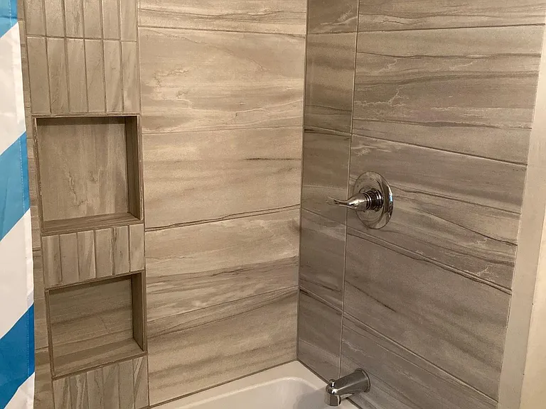 1201 Loma Dr — Photo 23