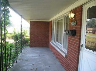 2104 Farnsley Rd, Shively, KY 40216