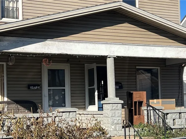 397 S Lawn Ave, Coshocton, OH 43812