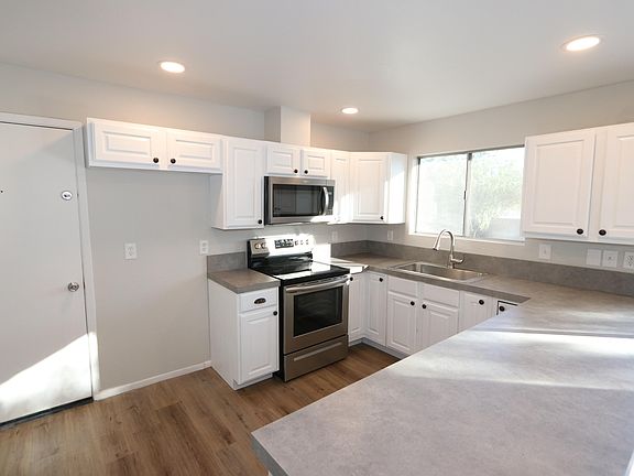3rd image of 8363 E Camarillo Dr