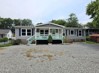 945 Stonegate Rd, Kingsport, TN 37660