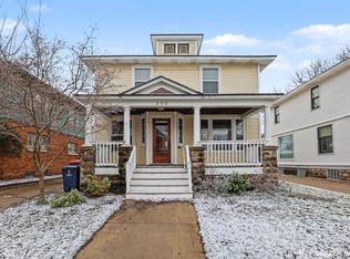356 Pine Ave, Holland, MI