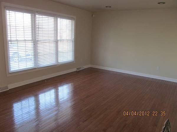 1st image of 4770 Brompton Dr
