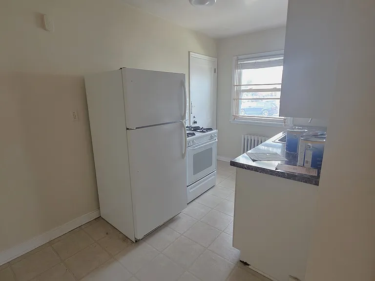 2056 Bayard Ave #1 — Photo 6