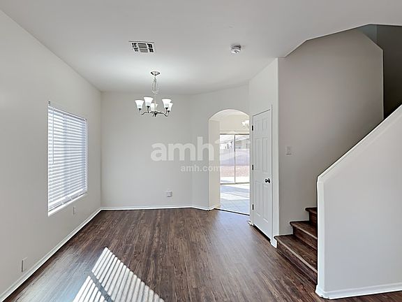 5th image of 5727 W Shady Grove Dr