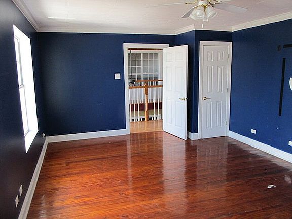 5th image of 150 Gaspard Dr