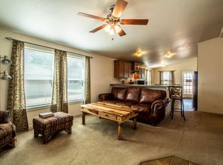 2609 Arch Ln, Farmington, NM 87402