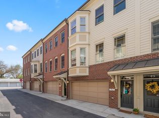51 Maxwell Sq, Frederick, MD 21701