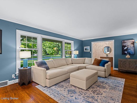 5th image of 3906 Leland Rd