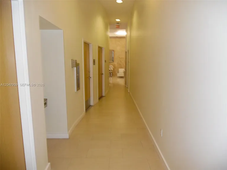 8911 Collins Ave #1102 — Photo 30