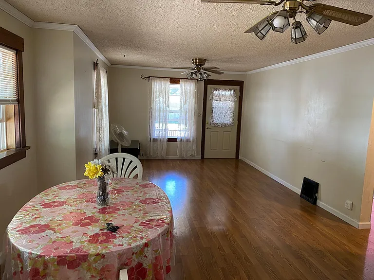 4442 Adams St — Photo 7