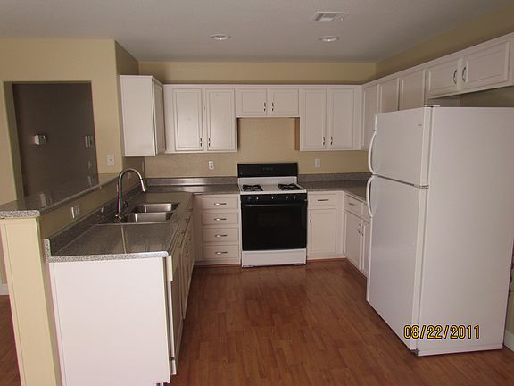 4th image of 1429 Hawaiian Hills Ave