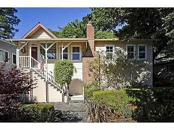 714 Alameda De Las Pulgas photo 1