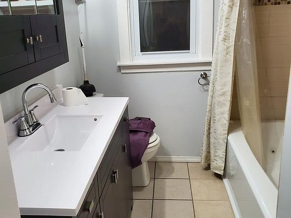 5th image of 1639 N 33rd Ave #2
