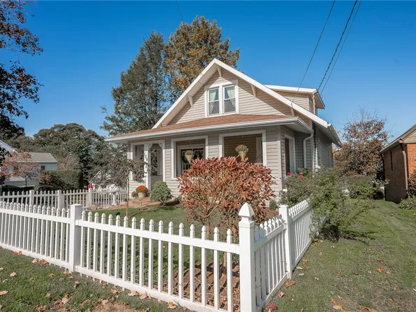 159 E Pike Rd, Indiana, PA 15701
