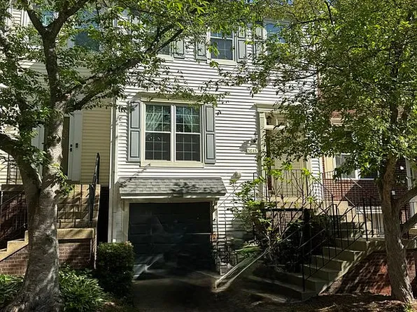 5845 Wye Oak Commons Ct, Burke, VA 22015