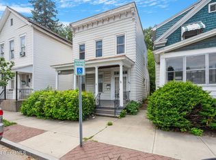 419 5th Ave, Troy, NY 12182