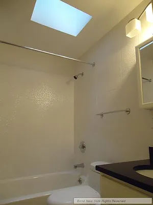 Rented by Bond New York | media 1