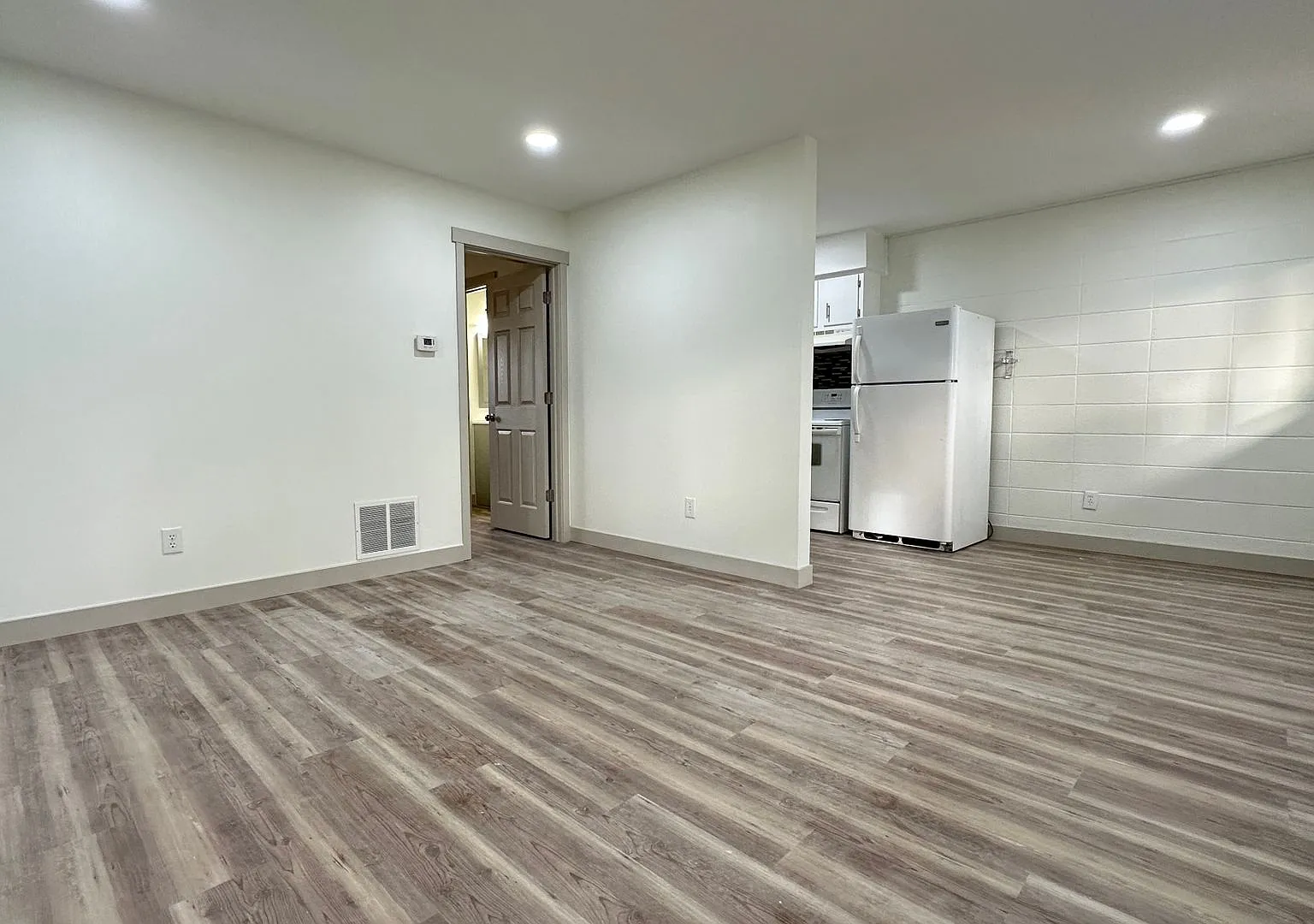 Great 1 Bedroom/1 Bath- Available AUGUST 2027! — Photo 2