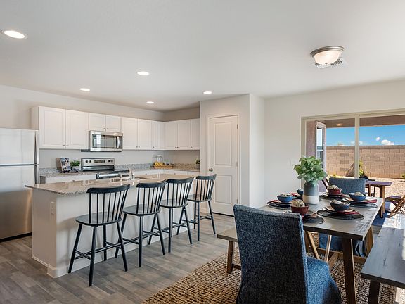 4th image of 2407 Village Dr