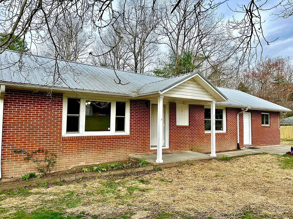 110 Nettie Way