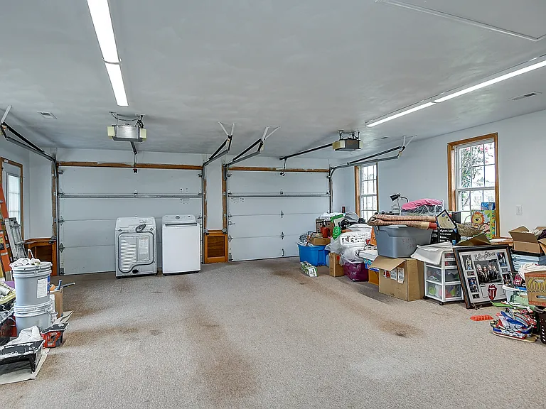 Large 2 Car Garage