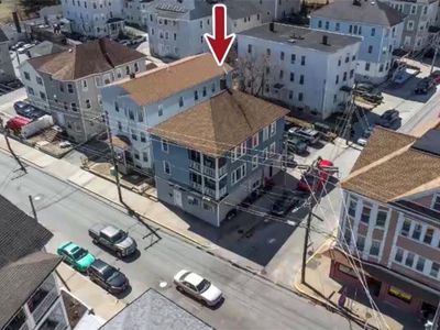872-876 Lonsdale Ave, Central Falls, RI, 02863