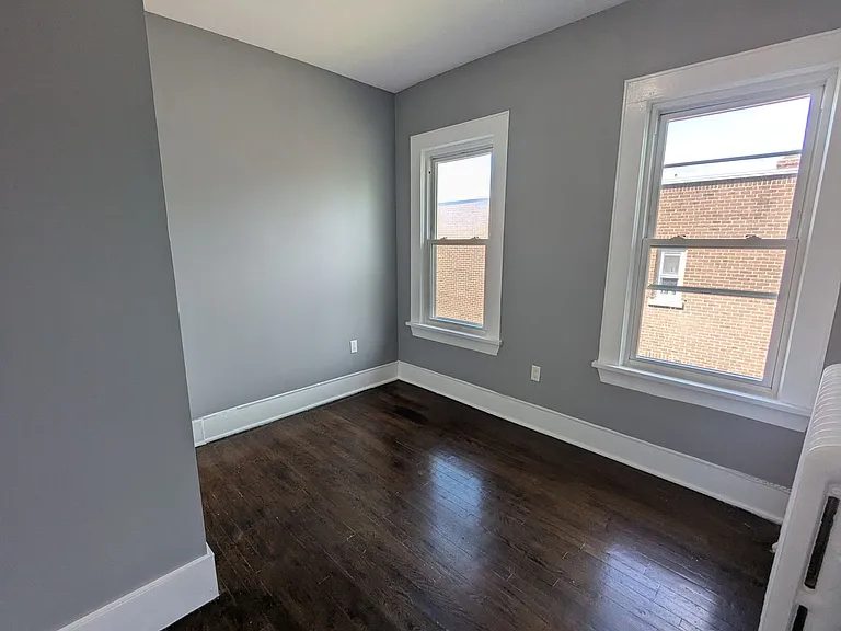 69 Winthrop Ave — Photo 10