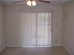 5th image of 17401 Red Oak Dr